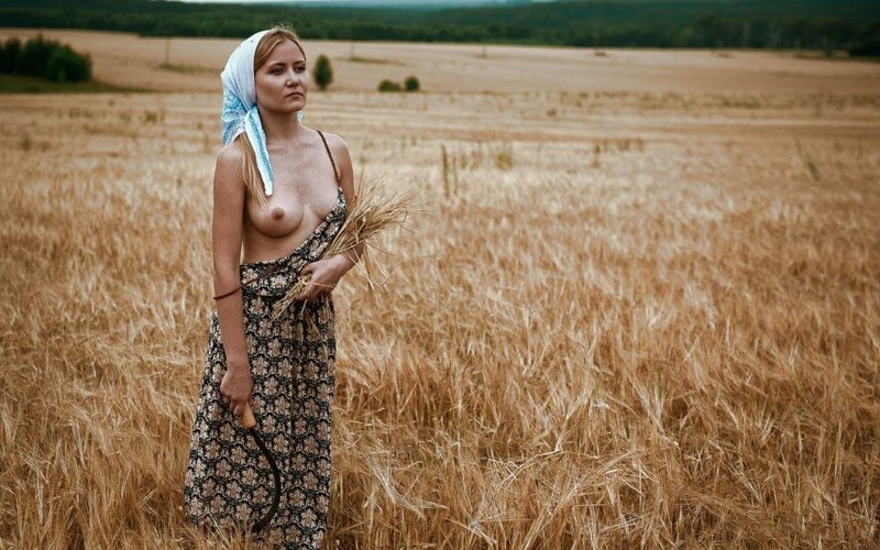 Голые красавицы в деревне