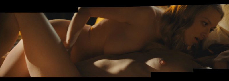 Аманда Сейфрид обнажила