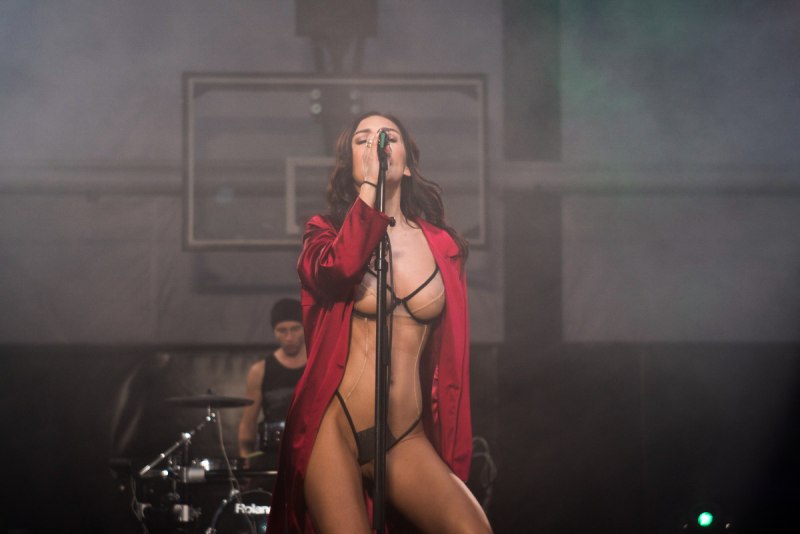 Группа серебро в клипах голые