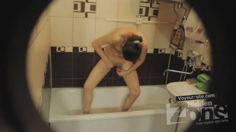 Снимки скрытой камерой