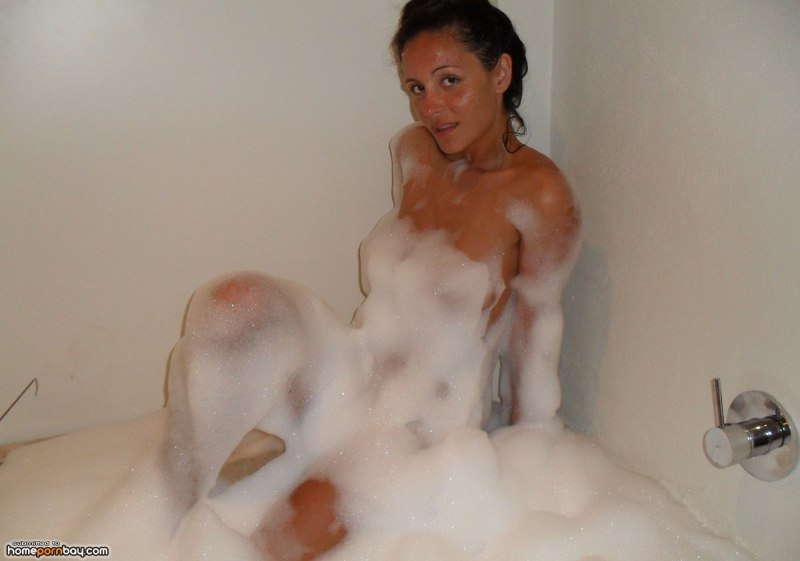 Марина Висконти втроем