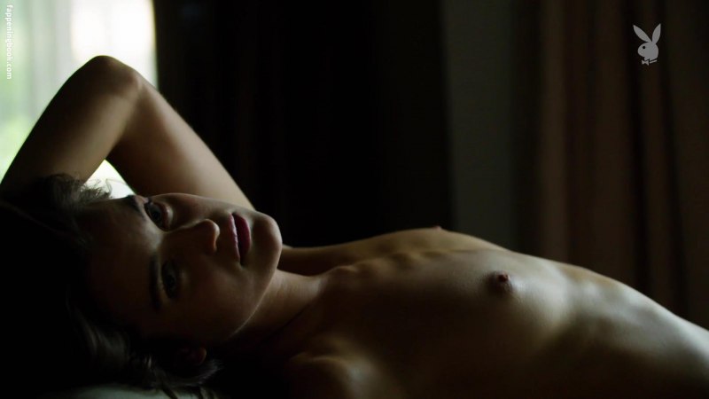 Кейт Бекинсейл другой мир голая