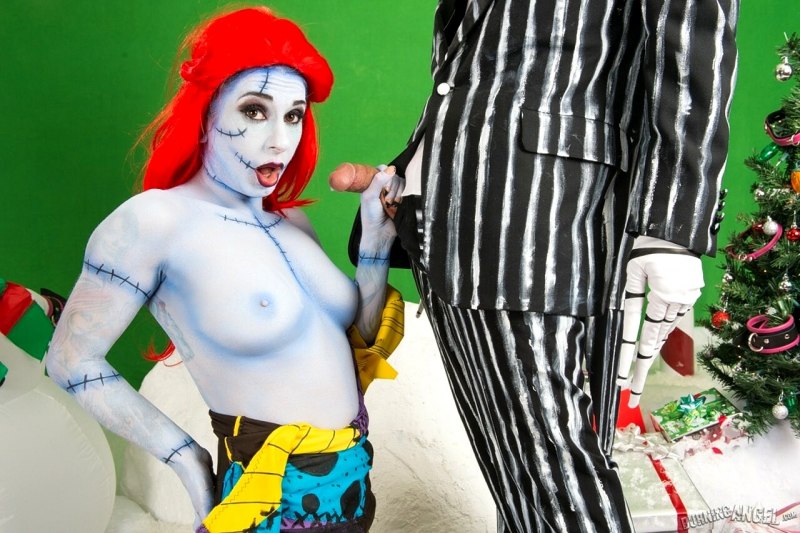 Порнокосплей пенивайз