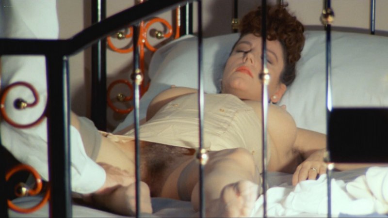 Стефания Сандрелли тинто брасс